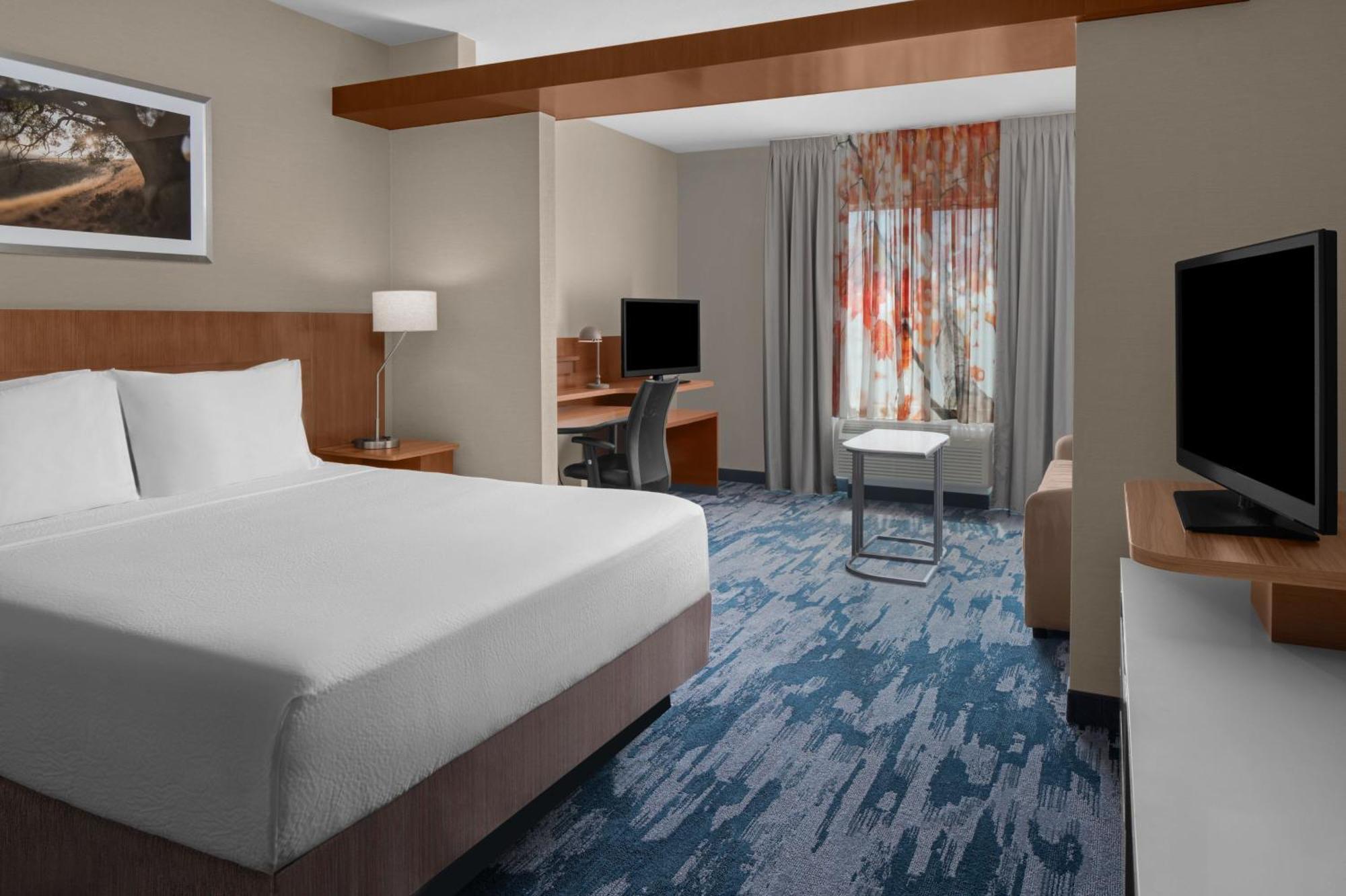 Fairfield Inn & Suites By Marriott Tustin Orange County Exterior photo