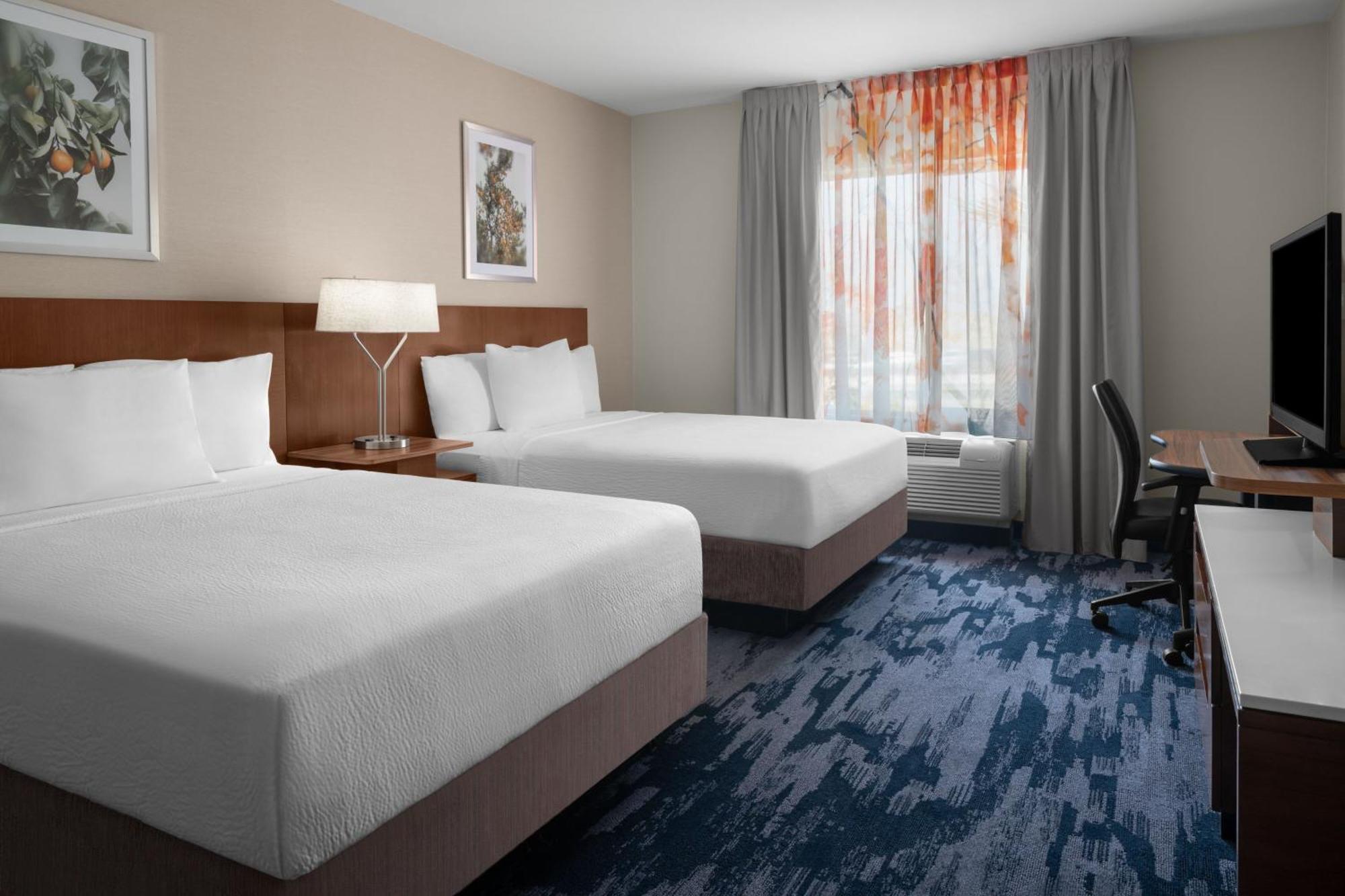 Fairfield Inn & Suites By Marriott Tustin Orange County Exterior photo