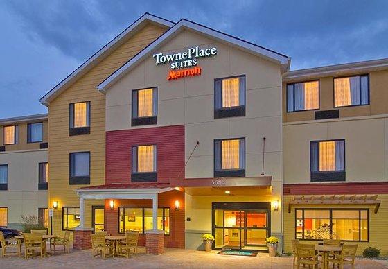 Fairfield Inn & Suites By Marriott Tustin Orange County Exterior photo