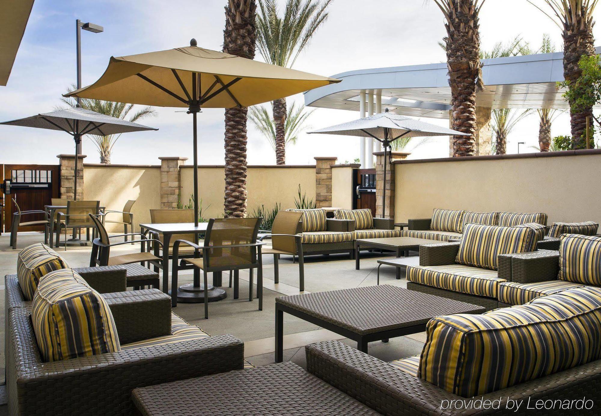Fairfield Inn & Suites By Marriott Tustin Orange County Exterior photo